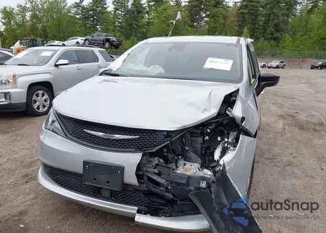 2024 Chrysler Voyager Lx z USA, uszkodzony, nr VIN 2C4RC1CG9RR150964